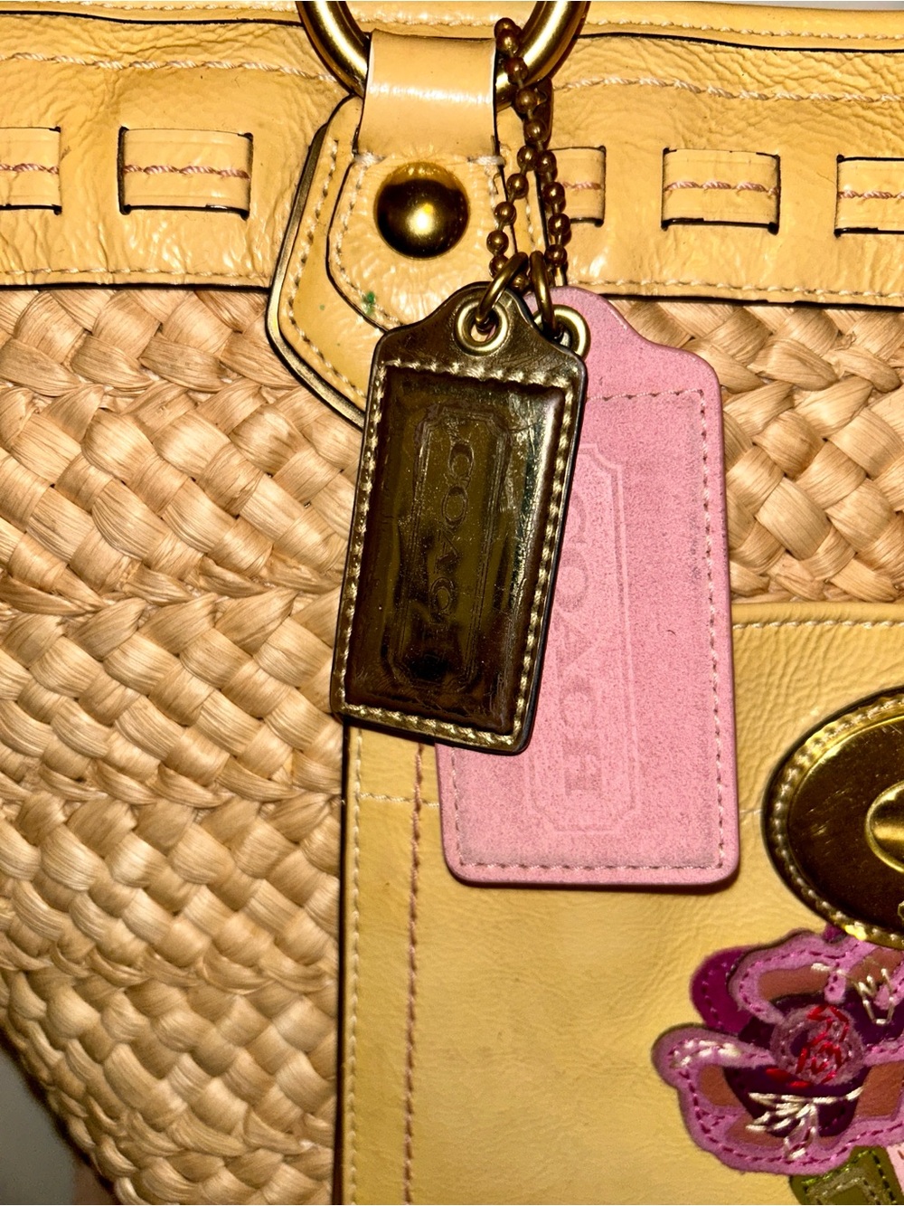 Coach Poppy straw appliqué tote bag. Y2K - Picture 4 of 11